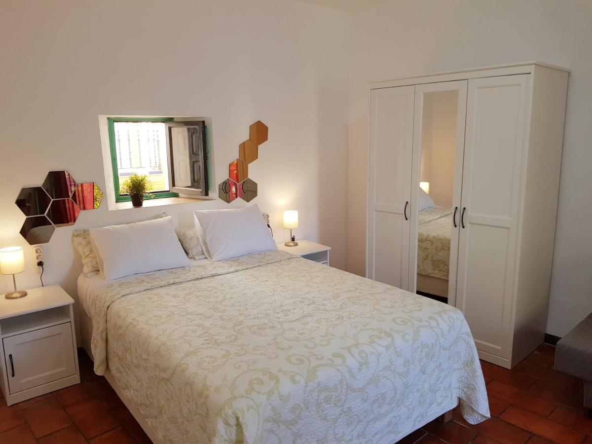 Apartament Patio Andaluz Siglo XVI Sewilla Zewnętrze zdjęcie