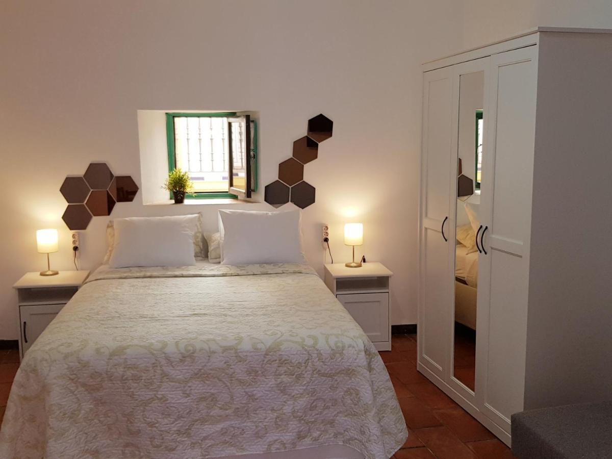 Apartament Patio Andaluz Siglo XVI Sewilla Zewnętrze zdjęcie